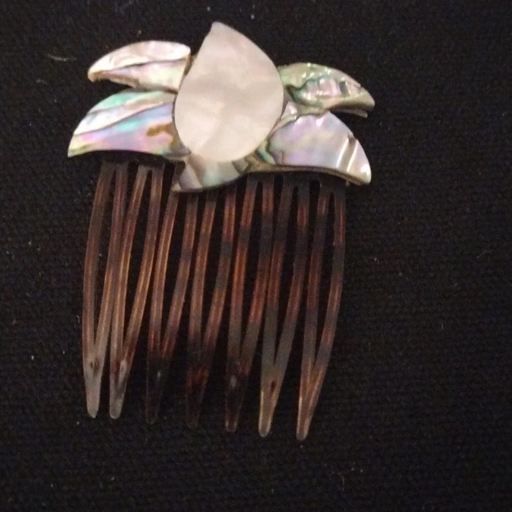Vintage Alpaca Abalone & Mother of Pearl Hair Comb